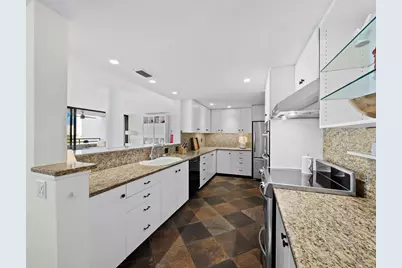 1255 N Gulfstream Avenue #408, Sarasota, FL 34236 - Photo 9