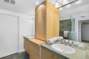 1255 N Gulfstream Ave, Sarasota, FL 34236 - Photo 17