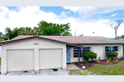 3704 17th Avenue W, Bradenton, FL 34205 - Photo 1