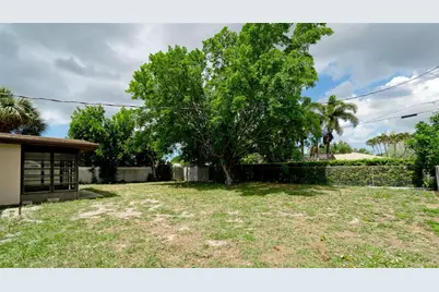 3704 17th Avenue W, Bradenton, FL 34205 - Photo 29