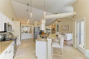 11720 Clubhouse Dr, Lakewood Ranch, FL 34202 - Photo 25