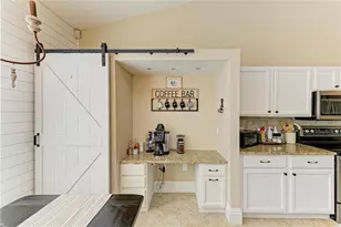 11720 Clubhouse Dr, Lakewood Ranch, FL 34202 - Photo 25