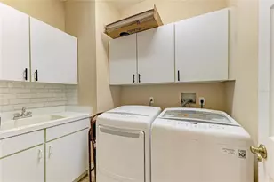 11720 Clubhouse Dr, Lakewood Ranch, FL 34202 - Photo 55