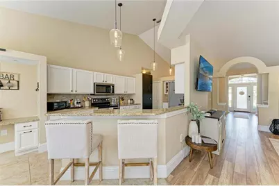 11720 Clubhouse Drive, Lakewood Ranch, FL 34202 - Photo 23