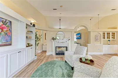 11720 Clubhouse Drive, Lakewood Ranch, FL 34202 - Photo 13