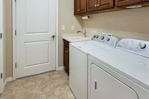 23598 Awabuki Dr, Venice, FL 34293 - Photo 17