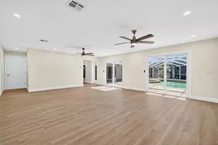 910 Siesta Key Pl, Sarasota, FL 34242 - Photo 23