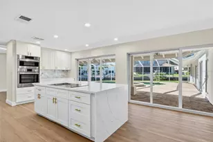 910 Siesta Key Pl, Sarasota, FL 34242 - Photo 7