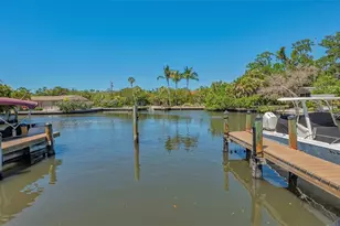 618 Buttonwood Dr, Longboat Key, FL 34228 - Photo 57