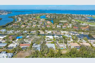 618 Buttonwood Drive, Longboat Key, FL 34228 - Photo 59