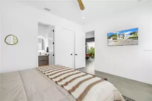 2305 Temple St, Sarasota, FL 34239 - Photo 31