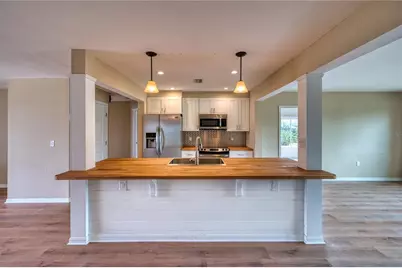 4102 Lakewood Avenue, Bradenton, FL 34208 - Photo 7