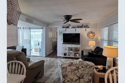 3409 Spanish Oak Terrace, Sarasota, FL 34237 - Photo 11