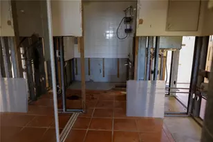 7510 Sunshine Skyway Ln S, Saint Petersburg, FL 33711 - Photo 11