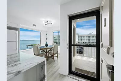 3320 Gulf Of Mexico Dr Drive #208C, Longboat Key, FL 34228 - Photo 13