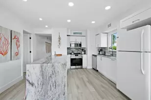 3320 Gulf Of Mexico Dr Dr, Longboat Key, FL 34228 - Photo 15