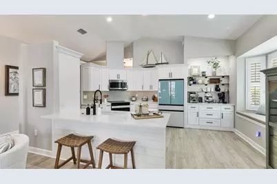 11116 Sanctuary Drive, Bradenton, FL 34209 - Photo 7