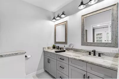 18333 Laramie Avenue, Port Charlotte, FL 33954 - Photo 19