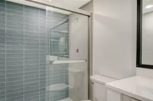 5027 Kestral Park, Sarasota, FL 34231 - Photo 19