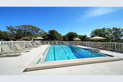 5027 Kestral Park #64, Sarasota, FL 34231 - Photo 33