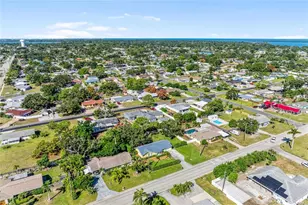 204 59th St NW, Bradenton, FL 34209 - Photo 39