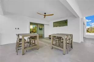 2305 Temple St, Sarasota, FL 34239 - Photo 53