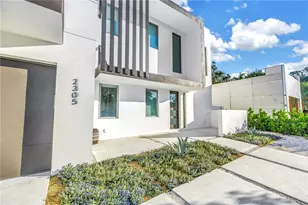 2305 Temple St, Sarasota, FL 34239 - Photo 3