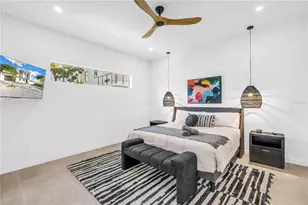 2305 Temple St, Sarasota, FL 34239 - Photo 21