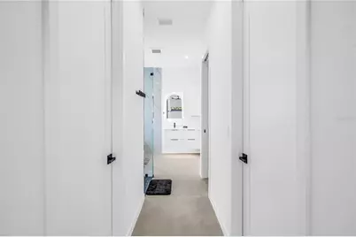 2305 Temple Street, Sarasota, FL 34239 - Photo 23