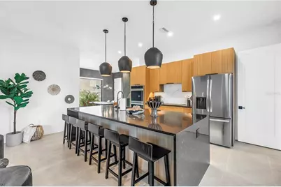 2305 Temple Street, Sarasota, FL 34239 - Photo 15