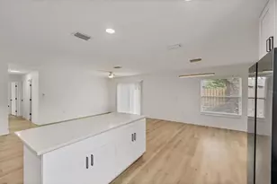 4006 29th Ave W, Bradenton, FL 34205 - Photo 9