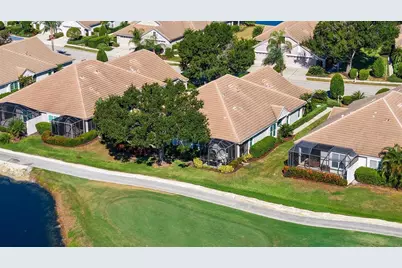 7038 Woodmore Terrace, Lakewood Ranch, FL 34202 - Photo 41