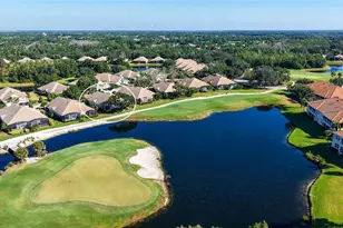 7038 Woodmore Terrace, Lakewood Ranch, FL 34202 - Photo 5