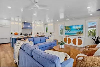 135 Avenida Veneccia, Sarasota, FL 34242 - Photo 7