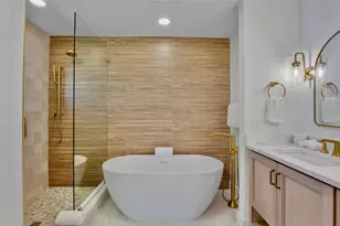 135 Avenida Veneccia, Sarasota, FL 34242 - Photo 47