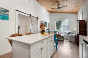 559 18th St E, Bradenton, FL 34208 - Photo 11