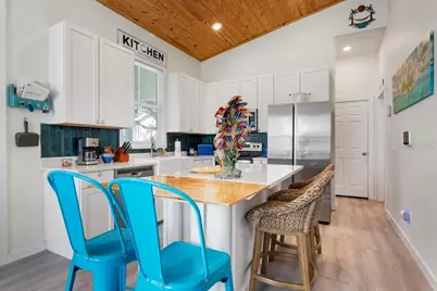 559 18th Street E, Bradenton, FL 34208 - Photo 9