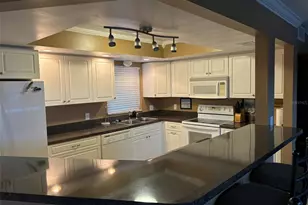 1325 S Portofino Dr, Sarasota, FL 34242 - Photo 17