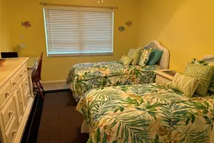 1325 S Portofino Dr, Sarasota, FL 34242 - Photo 9