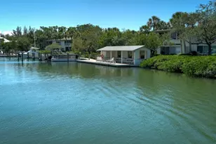 6700 Gulf of Mexico Dr, Longboat Key, FL 34228 - Photo 23