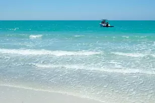 6700 Gulf of Mexico Dr, Longboat Key, FL 34228 - Photo 19