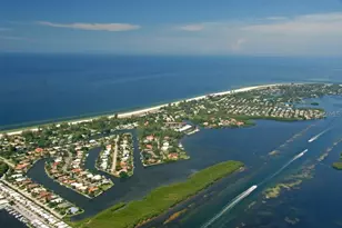 6700 Gulf of Mexico Dr, Longboat Key, FL 34228 - Photo 15