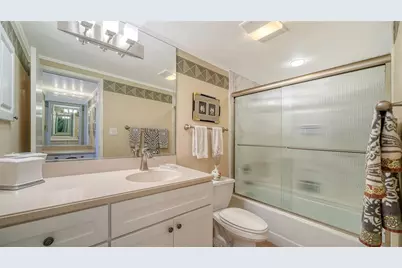 603 Longboat Club Road #402N, Longboat Key, FL 34228 - Photo 17