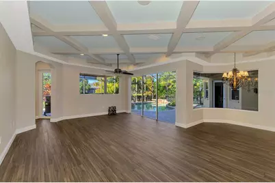 6610 Coopers Hawk Court, Lakewood Ranch, FL 34202 - Photo 27