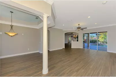 6610 Coopers Hawk Court, Lakewood Ranch, FL 34202 - Photo 13