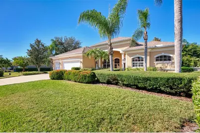 6610 Coopers Hawk Court, Lakewood Ranch, FL 34202 - Photo 7