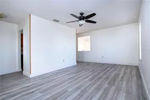 3807 Joyce Dr, Bradenton, FL 34208 - Photo 13