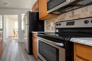 3807 Joyce Dr, Bradenton, FL 34208 - Photo 25