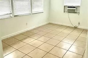 2695 Fruitville Rd, Sarasota, FL 34237 - Photo 7