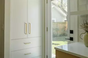 2337 Ixora Ave, Sarasota, FL 34234 - Photo 31